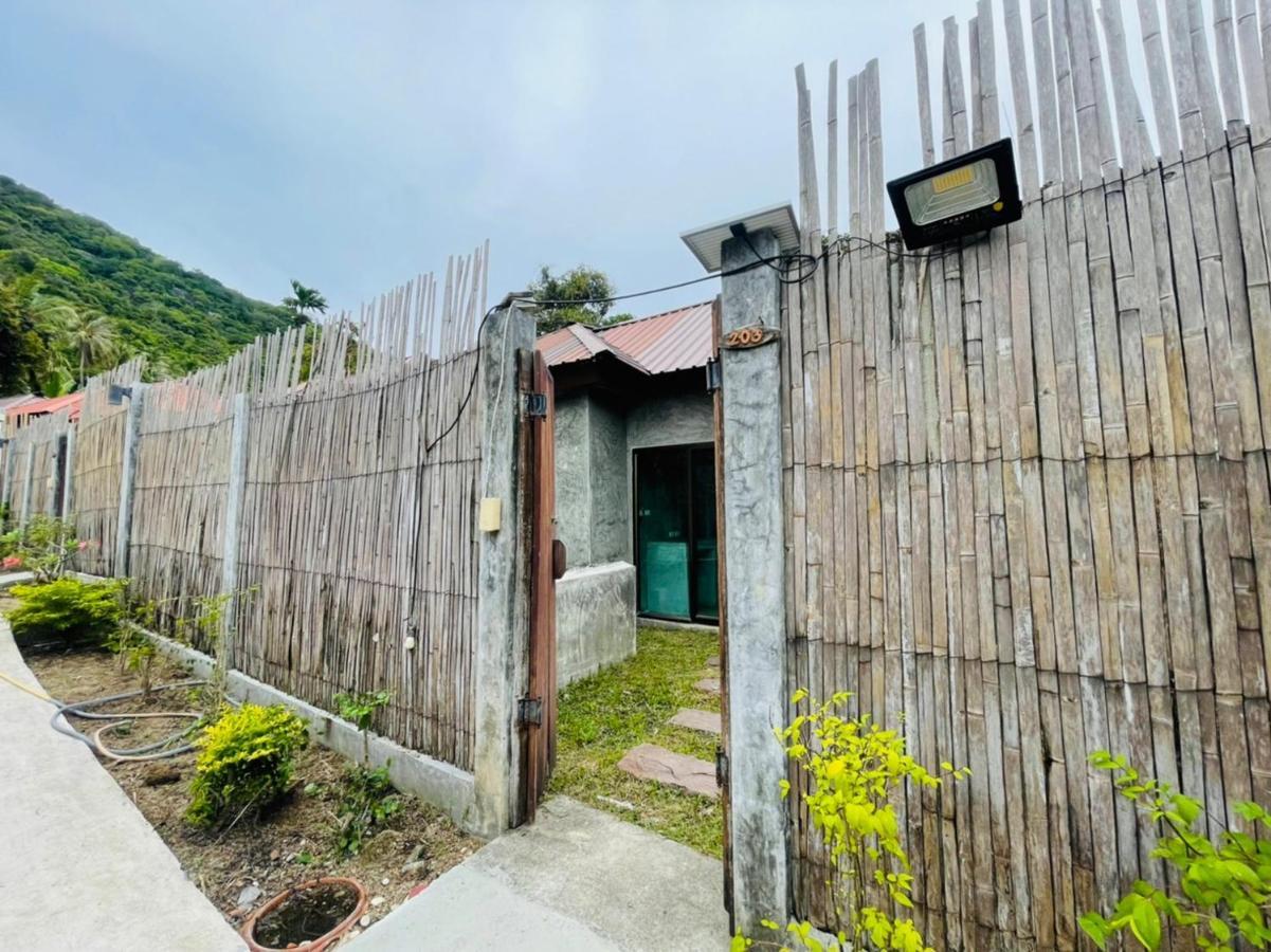 The Sea Resort Haad Rin Exterior foto